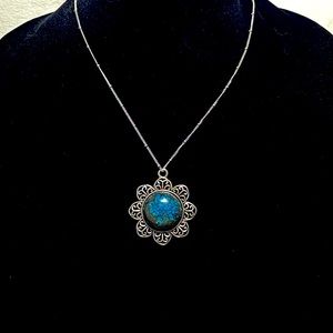 Frozen Flower Pendant w silver beaded chain
